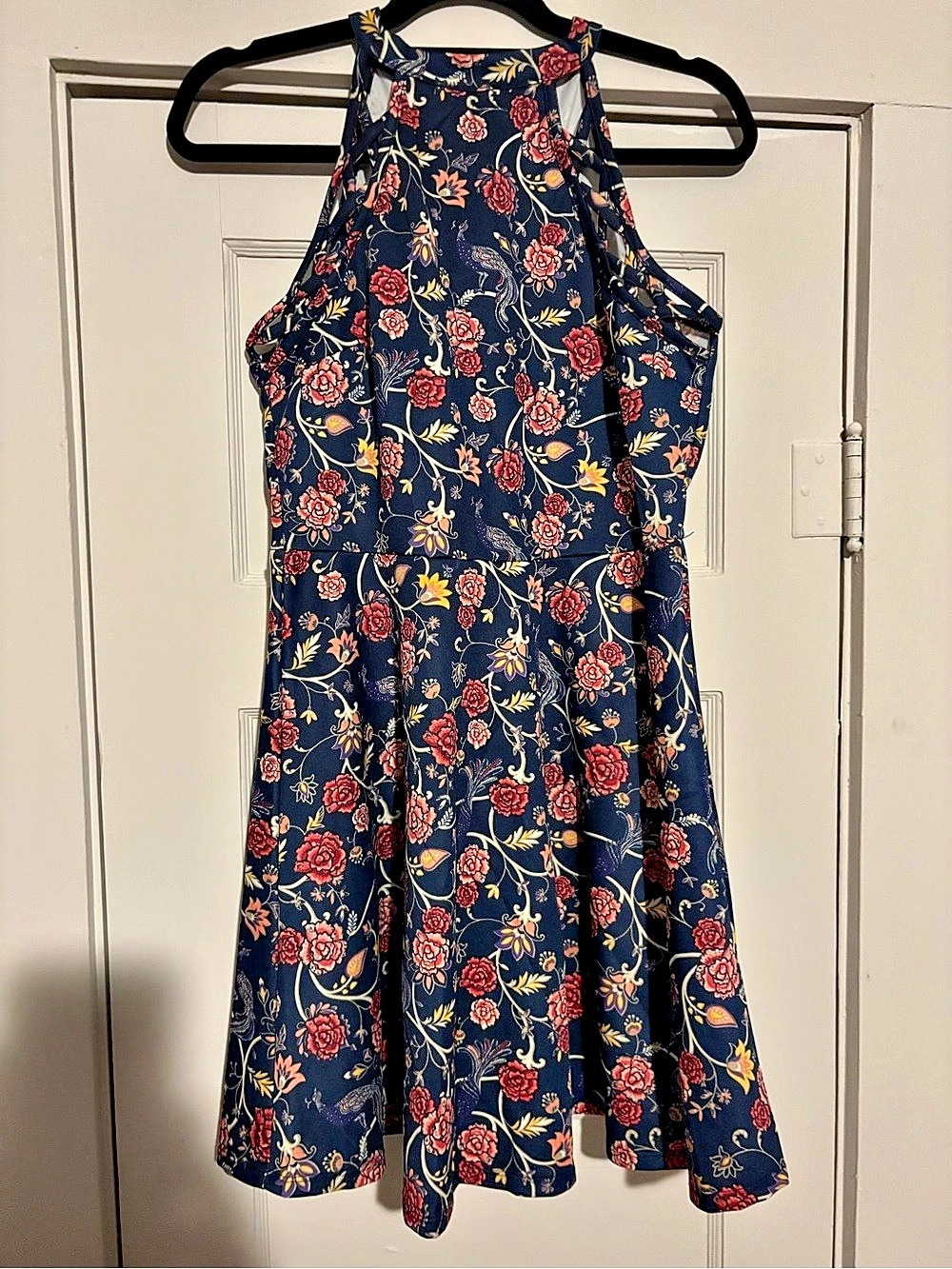 No Boundaries Girls Floral Dress in Blue Size Large Like New